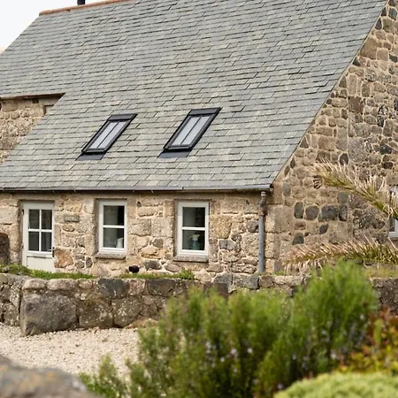 Rosewall Holiday home