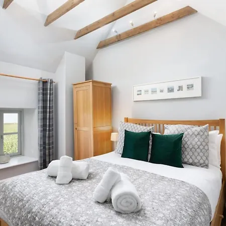 Holiday home Rosewall