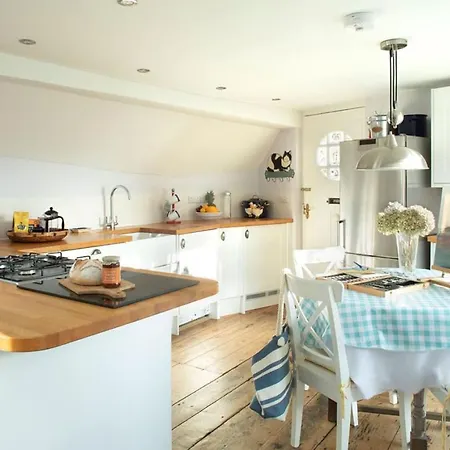 Ponckle's Place * St Ives (Cornwall)