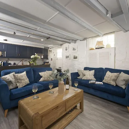 Holiday home Mariners Cottage,