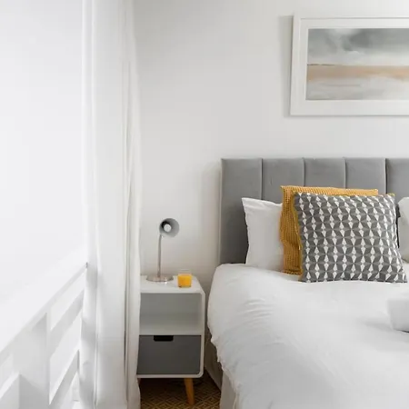 Apartment 24 Piazza