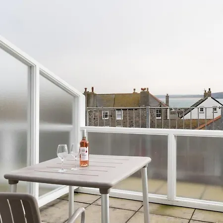 Apartment 24 Piazza St Ives (Cornwall)