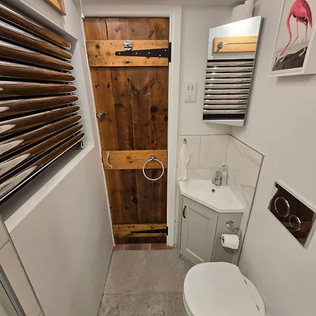 4 Tre Pol Pen, And The Wash Kitchen *