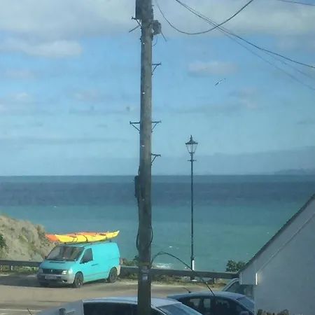 Homestay Double In House Close To Porthgwidden *