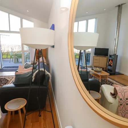 Una, 70 Holiday home