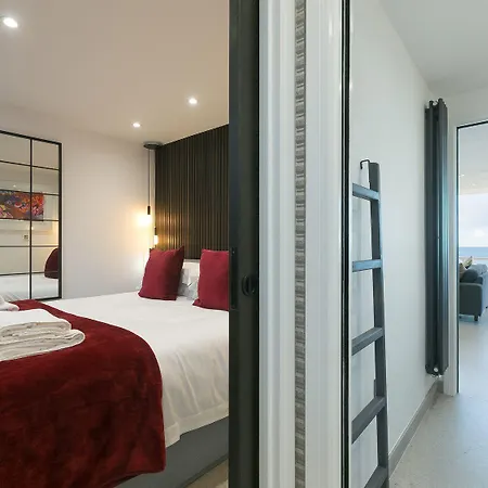 Louies Loft Apartment