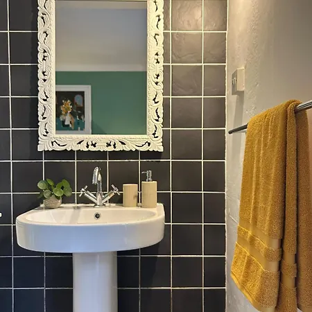 'rocks' Sea Views With Free Parking In Apartment St Ives (Cornwall)