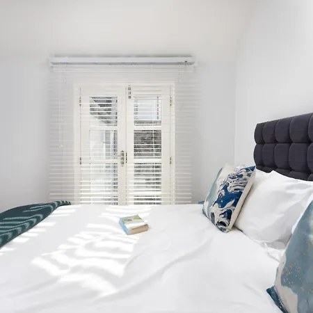Holiday home Serendipity Cottage,