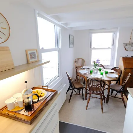 Holiday home 4 Victoria House With The Views In St Ives (Cornwall)