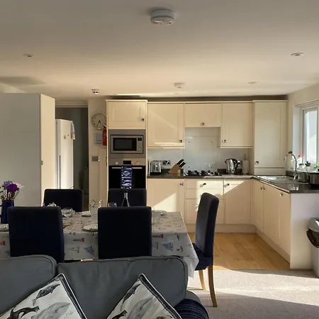 Flat 4, 10 Porthminster Terrace