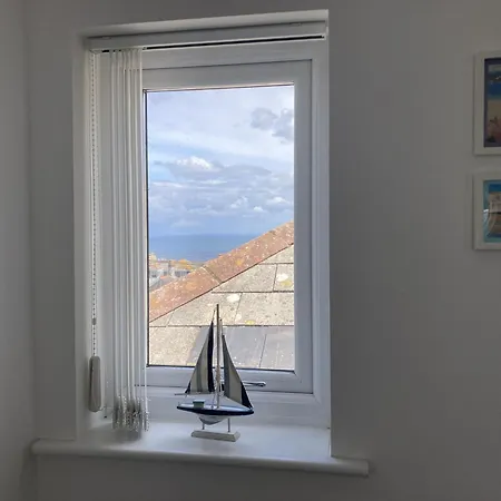 Flat 4, 10 Porthminster Terrace Holiday home St Ives (Cornwall)