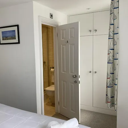 Flat 4, 10 Porthminster Terrace