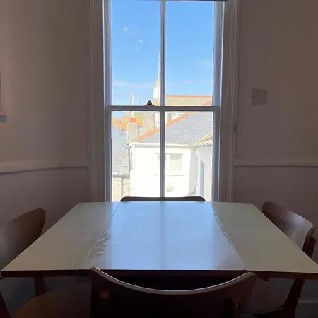 Holiday home 2 Upper Meadow - Near To Porthmeor *
