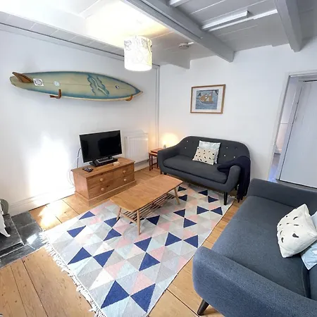Holiday home 2 Upper Meadow - Near To Porthmeor *