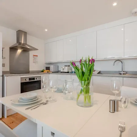 Apartment Pennys Place