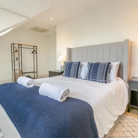 Holiday home 10 Park Avenue -