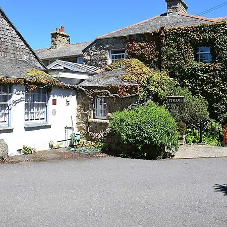 Hotel The Garrack & Restaurant 3*