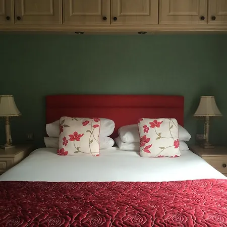 Casa de hóspedes Chy-An-Albany Hotel 3*