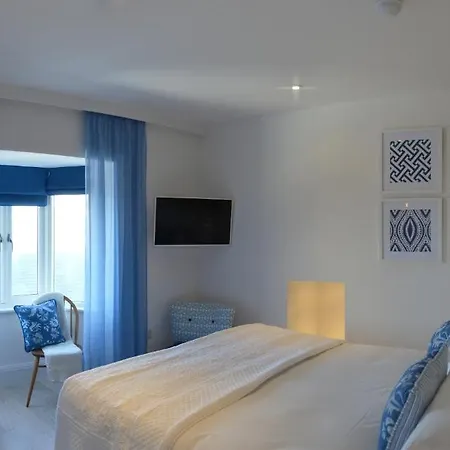 Casa de hóspedes Trevose Harbour House 5*