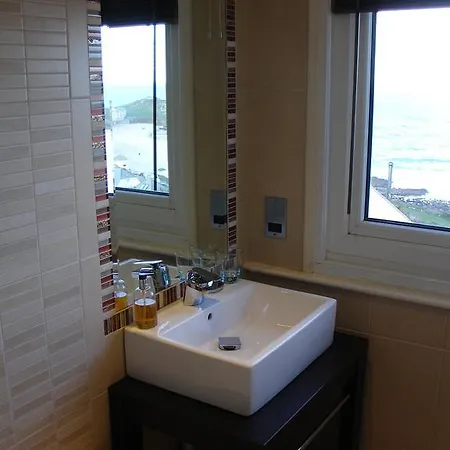 Atlantic Heights Guest house