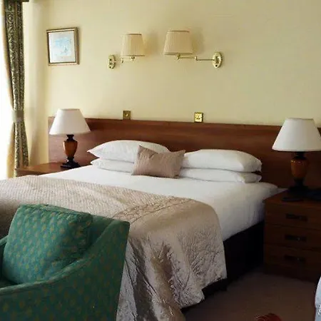Casa de hóspedes Chy-An-Albany Hotel 3*