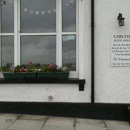 Guest house Carlyon