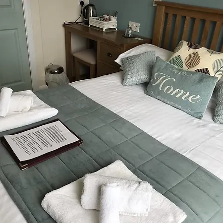 Chy An Gwedhen Bed & Breakfast 4*