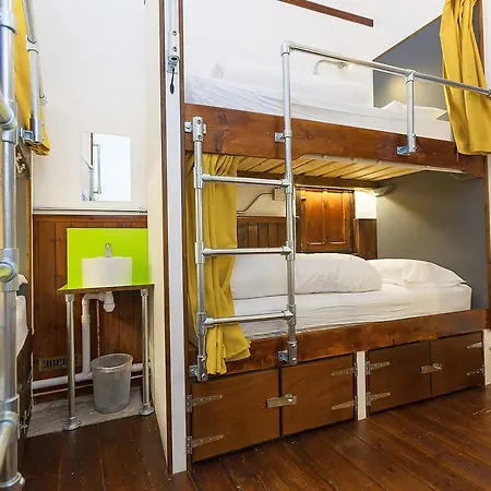 Cohort Albergue