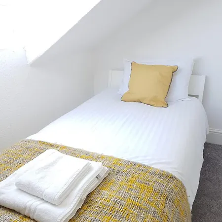 Guest house Saltwater 4*