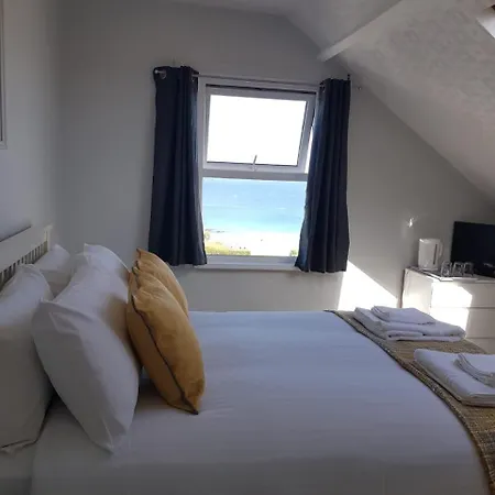 Saltwater Guest house 4*