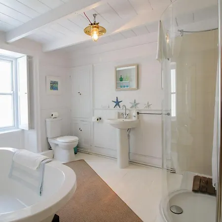 St Eia St Ives (Cornwall)