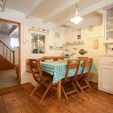 Holiday home St Eia *