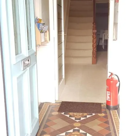 Guest house Saltwater 4*