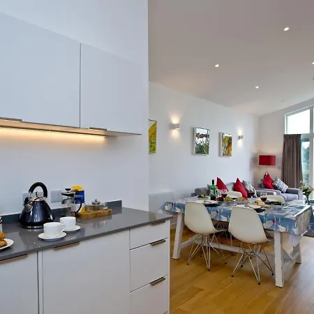 Argentum 63 Carbis Bay Holiday home *