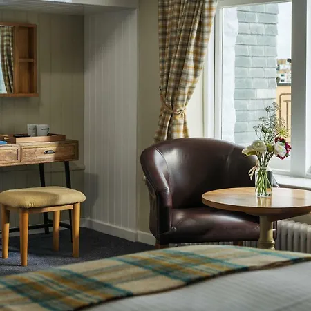 Inn Lifeboat