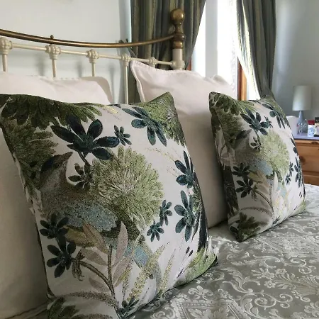 Sea Breeze 4*