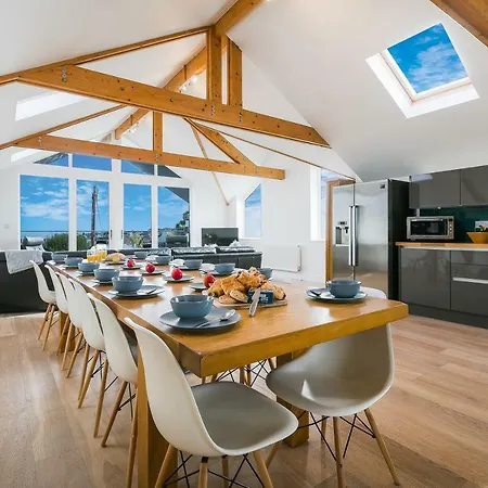 Tara Holiday home