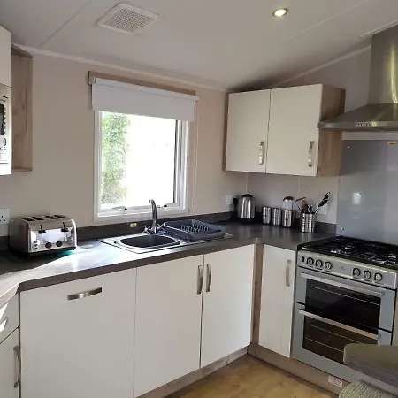 St. Ives Holiday Village 3*