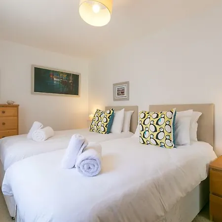 4 Porthmeor Court St Ives (Cornwall)