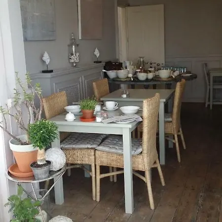 Headland House Luxury Bed & Breakfast