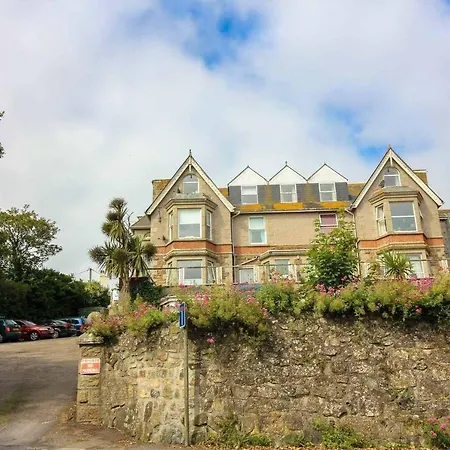 Porthmeor Holiday home