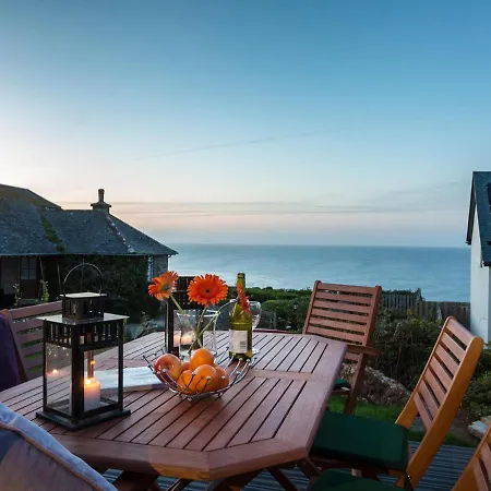 Holiday home Godrevy