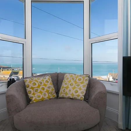 Sea Crest * St Ives (Cornwall)
