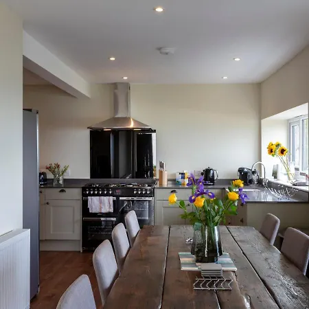 Rocky Close Holiday home